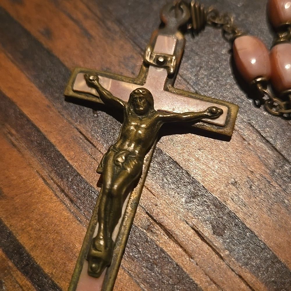 Vintage Pink Bronze Silver Tone Medals Color Rosary Necklace Faith Love Hope - Picture 15 of 16